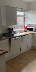 Room in a Shared House, Arthur Road, SO15 - Photo 4