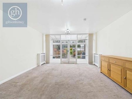 Milton Road, Ickenham, Uxbridge, UB10 - Photo 3