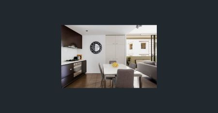 Ultra modern in Surry Hills warehouse district - Photo 3