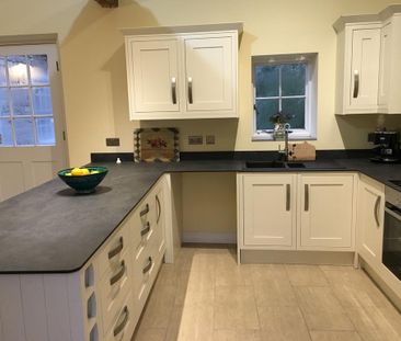 4 bedroom cottage to rent - Photo 3
