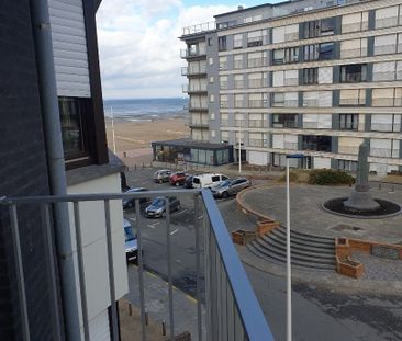 Recent modern 2 slaapkamer -appartement in het centrum van Koksijde... - Foto 3