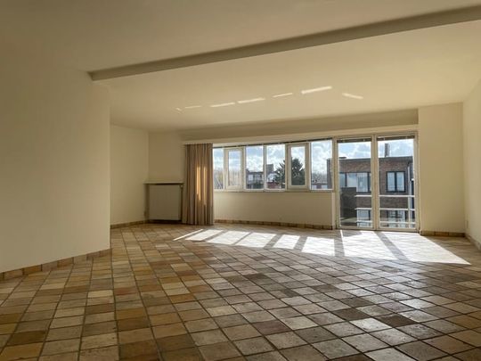 Appartement te huur - Photo 1