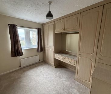 4 bedroom terraced house to rent - Photo 4