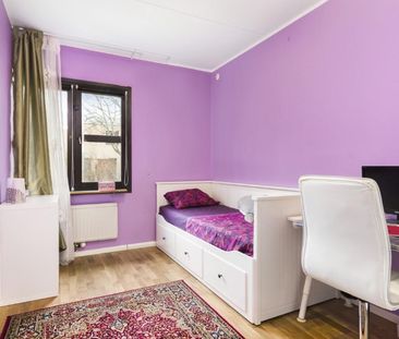 Kista - 4rok - tillsv - 18.400kr/mån - Photo 3