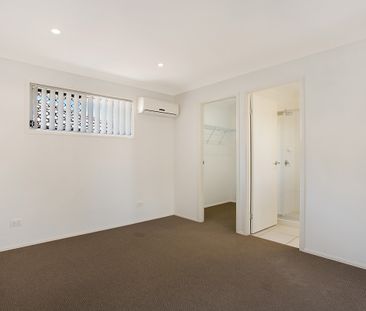 22 Shimao Crescent, North Lakes QLD 4509 - House For Rent | Domain - Photo 2