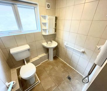 2 bedroom bungalow to rent - Photo 6