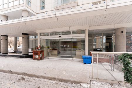 For Lease - 35 Mariner Terrace Unit# 1703, Toronto, Ontario - Photo 3