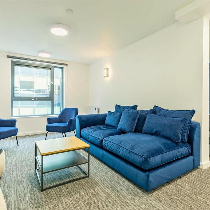 Studio to rent - Photo 1