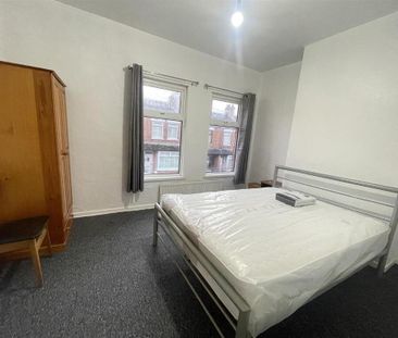 21 Brookland Street, Lisburn Road, Belfast, BT9 7FZ - Photo 5