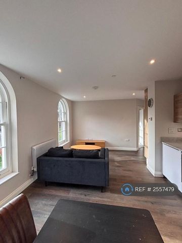 1 bedroom flat to rent - Photo 2