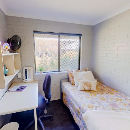 3 Bedroom Apartment south-Single Bed - Photo 3