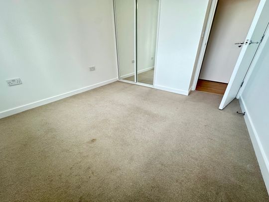 Christchurch Road, Bournemouth - Photo 1