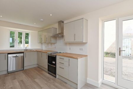 3 bedroom barn conversion to rent - Photo 4