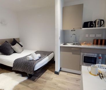 Studio to rent - Photo 6