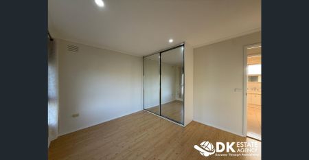 Modern Comfort & Convenience in the Heart of Deer Park - Photo 4