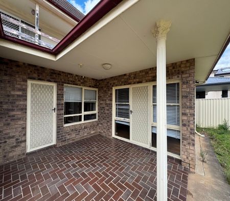 5 Bedroom Family Home in a Prime Location&excl; - Photo 5