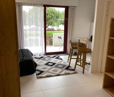 Location Appartement 1 pièce 20m² LA ROCHELLE 17000 - Photo 1