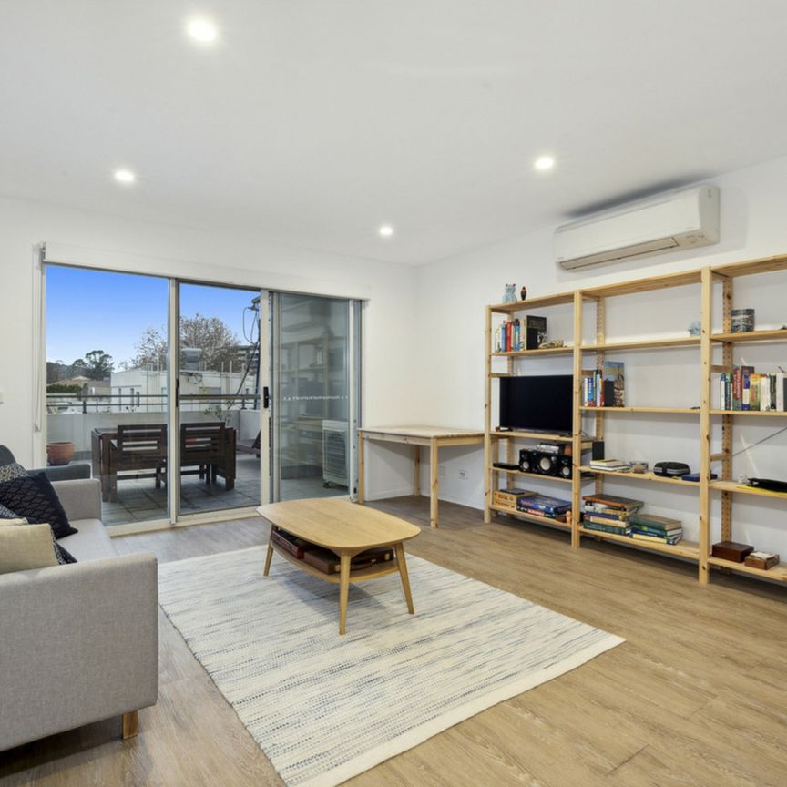 Fabulous One Bedroom in Braddon - Photo 1