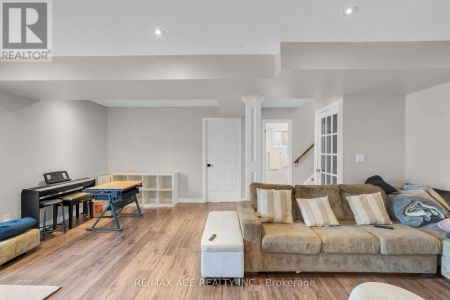 52 FOSTER CREEK DRIVE - Photo 5