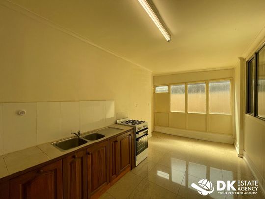Located in the Heart of Braybrook, - Photo 1