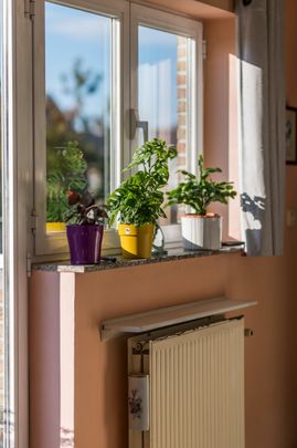 Goed gelegen 2 slaapkamer appartement met terras en garage - Foto 1