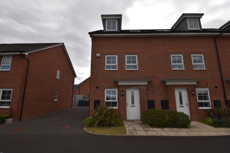 3 bedroom townhouse to rent - Photo 3