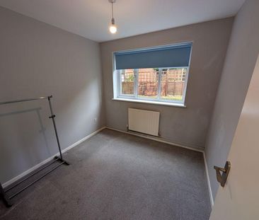 2 bedroom ground floor maisonette to rent - Photo 2