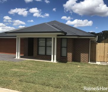 Spacious Family Living in Peaceful Renwick - Photo 6