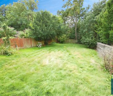 4 bedroom semi-detached house to rent - Photo 4
