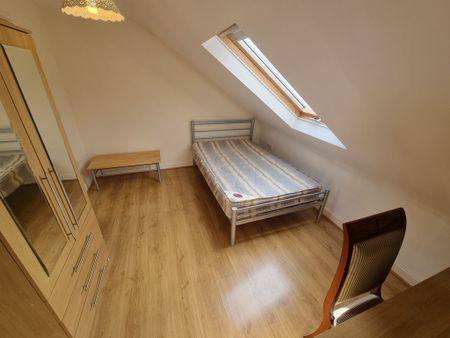 2 Bed Student Accommodation - Photo 5