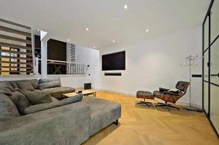 Appartement te huur: De Ruijterstraat 33 2518 AN Den Haag - Foto 2