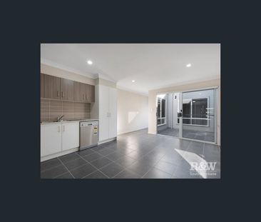113 Macquarie Circuit, Fitzgibbon, Qld 4018 - Photo 1