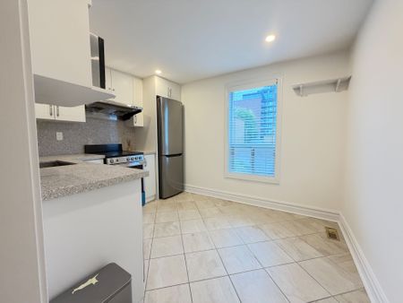 For Lease - 260 Ossington Avenue Unit# Upper, Toronto, Ontario - Photo 4