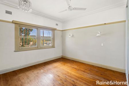 21 Young Street, West Gosford, NSW 2250 - Photo 4