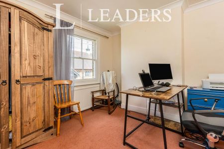 2 bedroom terraced house to rent - Photo 4