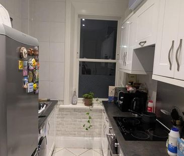 House share to rent - Photo 4