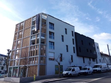 Location Appartement 2 pièces 44m² NANTES 44100 - Photo 2