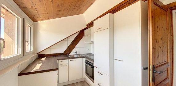 Spacieux studio au 2ème étage - Photo 2