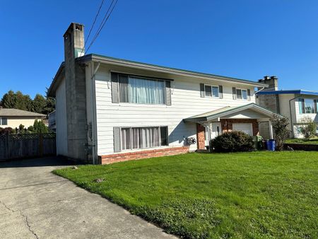 8446 Hilton Drive apartment — Chilliwack, BC (2-Bedroom) - 2 Bedroom - Photo 2