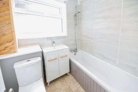 Station Road - Photo 3