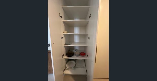 Spacious One-Bedroom Apartment in the Heart of Granville - Photo 1