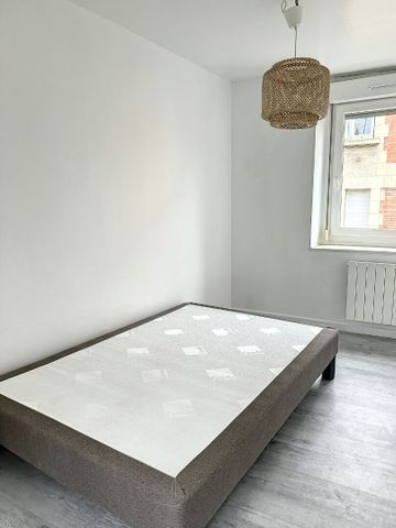 Appartement à louer - REIMS - CENTRE - Photo 2