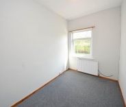 3 bed House - Terraced for Rent - Photo 5