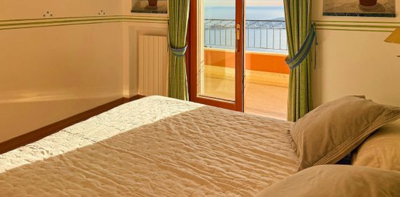 LOCATION - SUPERBE APPARTEMENT MEUBLÉ, VUE MER - Photo 2