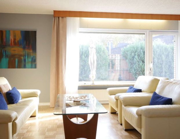 Geschmackvoll möblierter Bungalow in ruhiger Lage in Davenstedt - Photo 1