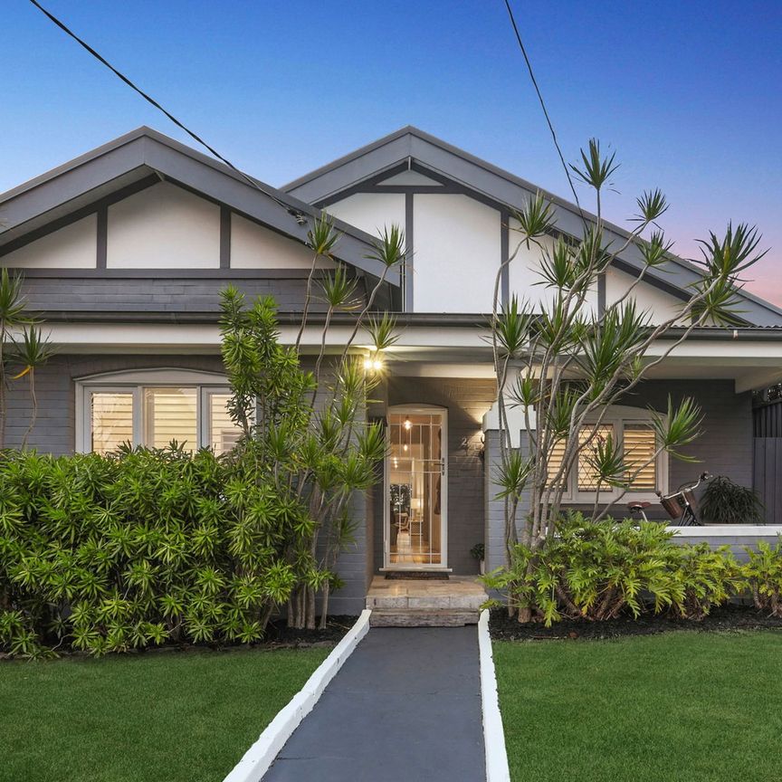 24 Paton Street, Kingsford NSW 2032 - House For Rent | Domain - Photo 1