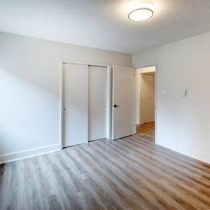 3 - Bedroom Apartment for rent in Quadra Village Location - Photo 2