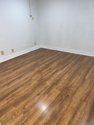 For Lease - 121 Jackman Crescent, Vaughan, Ontario - Photo 1