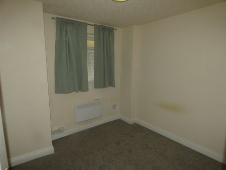 St Chads Road Flat 1 - Photo 2