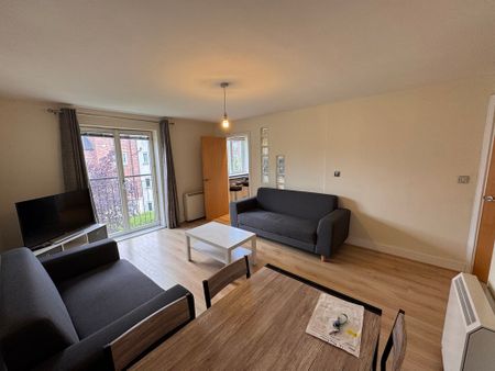 Kingfisher House, Lawrence Street - P10555 - Photo 2